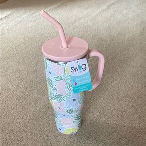 Swig Life Floral Tumbler with Straw